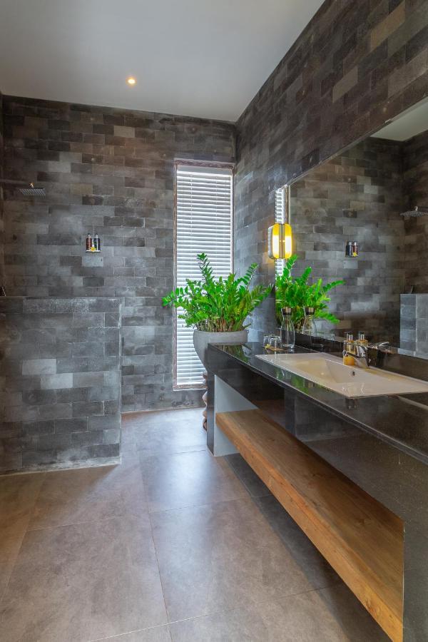 Villa Rasa Senang, With Private Cook And Pool Karangasem  Exterior photo