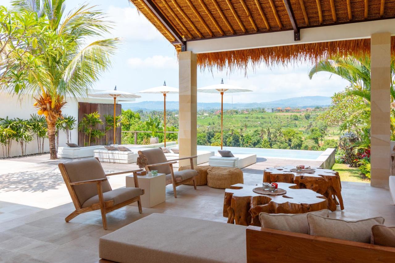 Villa Rasa Senang, With Private Cook And Pool Karangasem  Exterior photo